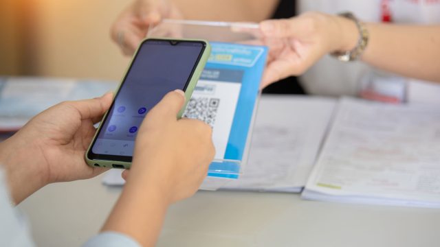 Bayar Pakai QRIS di Kasir dengan E-Wallet